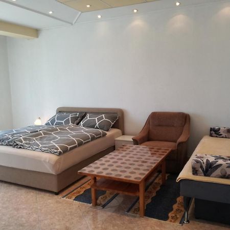 Prenociste Orhideja Hotell Odžak Exteriör bild