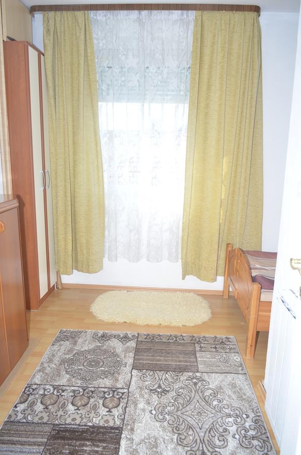 Prenociste Orhideja Hotell Odžak Exteriör bild